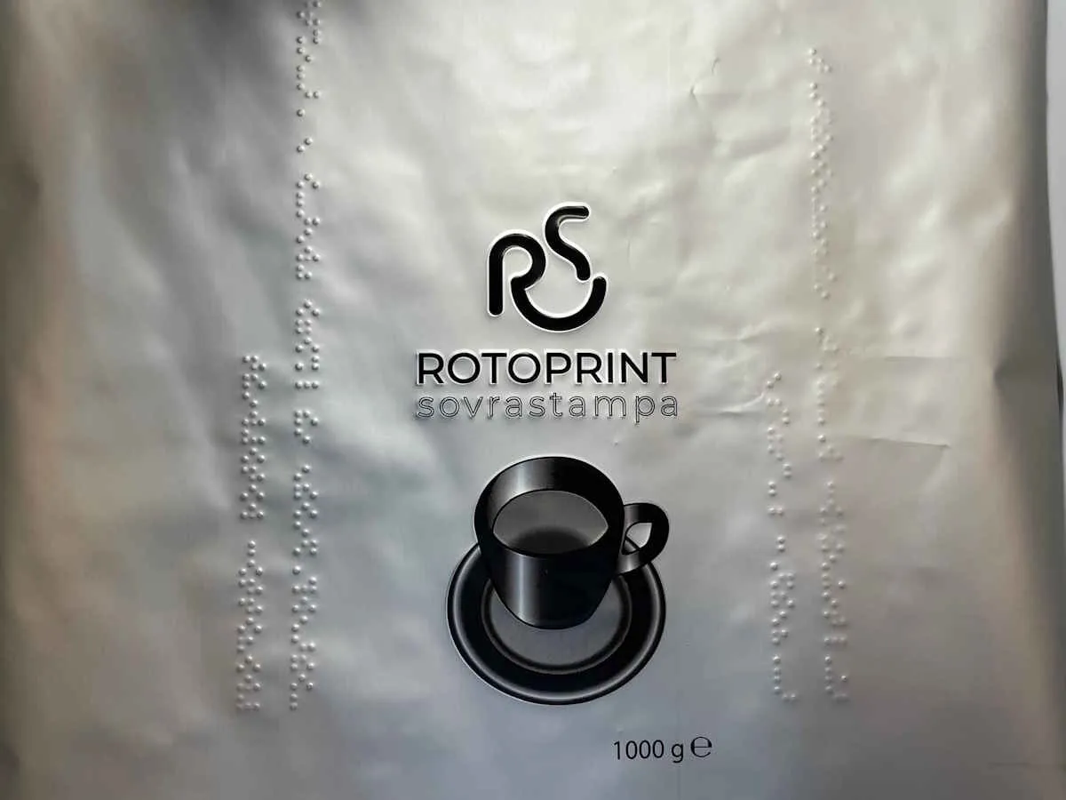 Non si butta, si corregge: il packaging inclusivo di Rotoprint Sovrastampa premiato in Germania (fra 200 candidature)