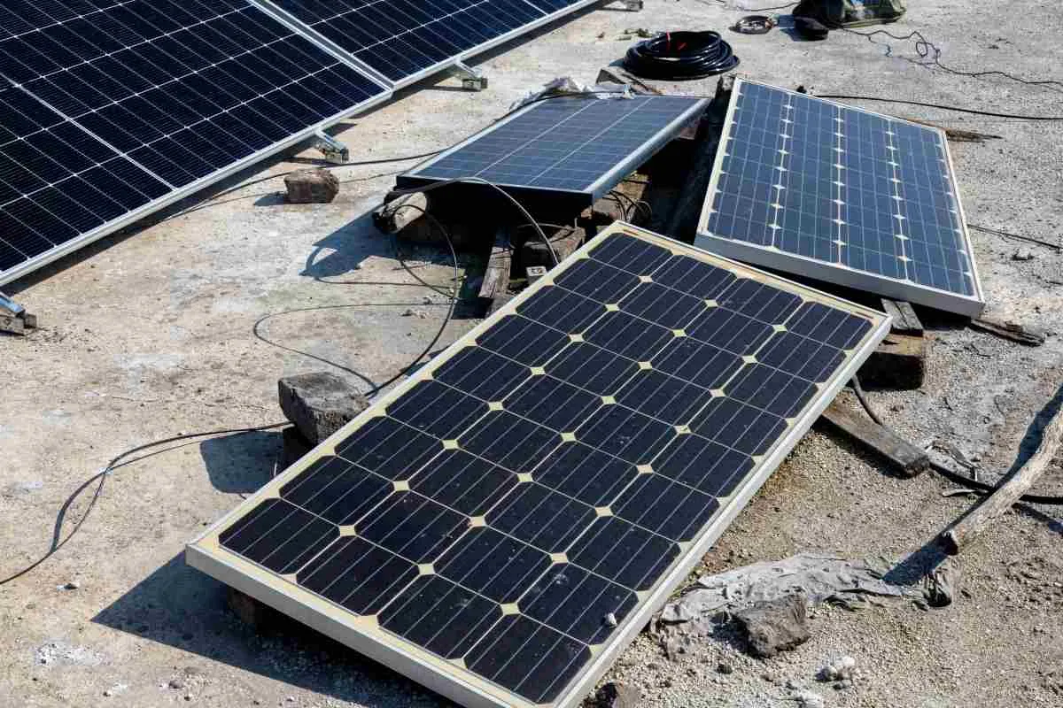 Raee fotovoltaici, il Mase valuta il cambio di disciplina
