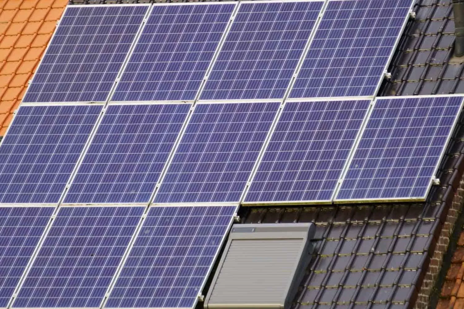 Bonus fotovoltaico 2026, ripartono i bandi regionali: se abiti qui, puoi ottenere incentivi per pannelli e batterie